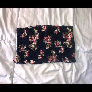 Floral strapless crop top